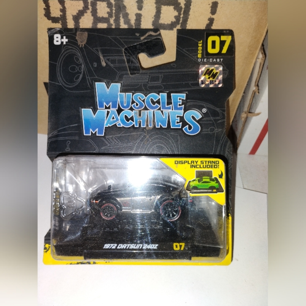 Muscle Machines Limited Edition 1972 Datsun 240Z CHASE PIECE